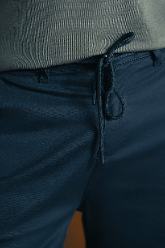 STRAIGHT FIT SHORTS