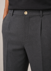 STRAIGHT FIT CHINO