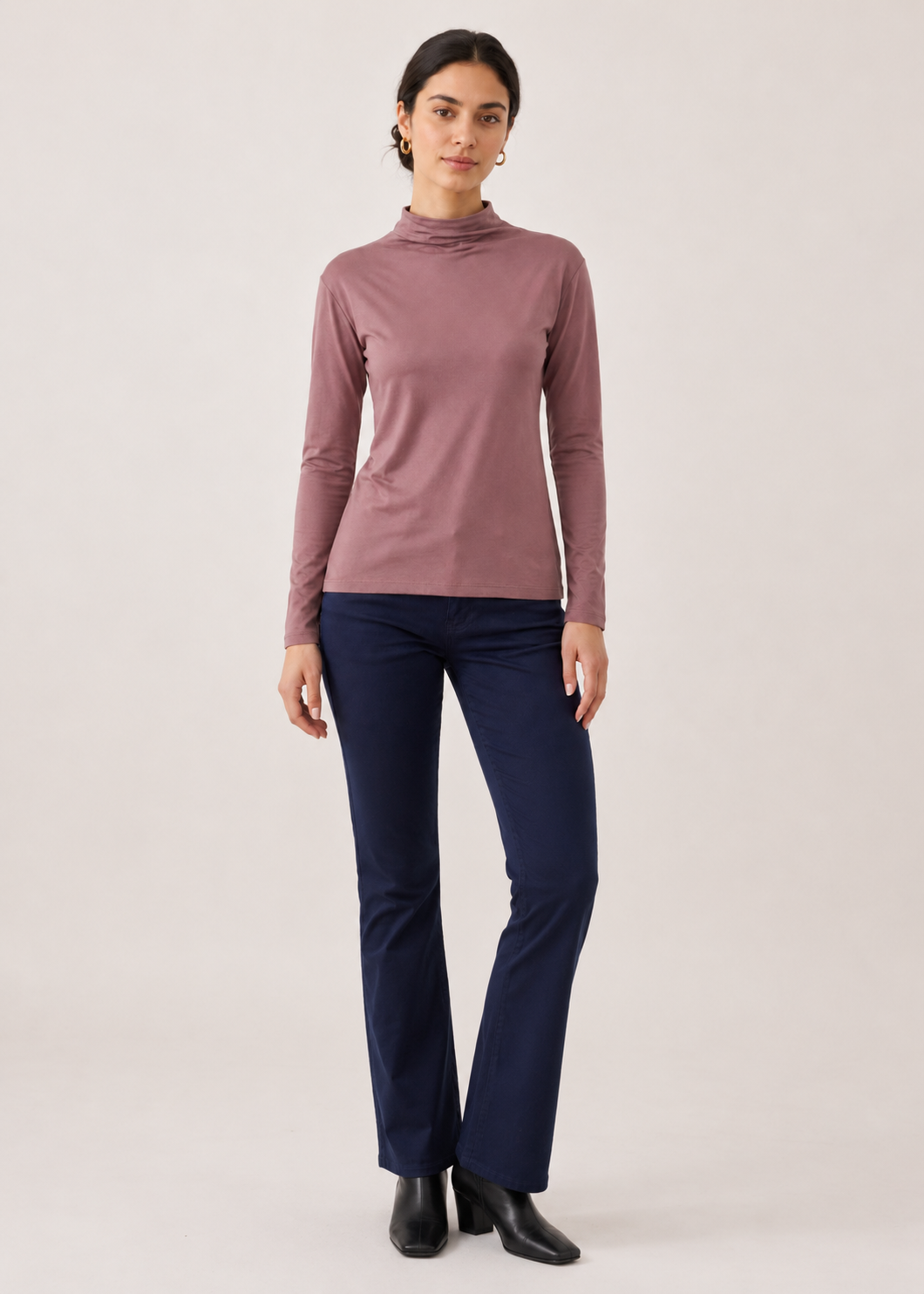MOCK NECK TOP