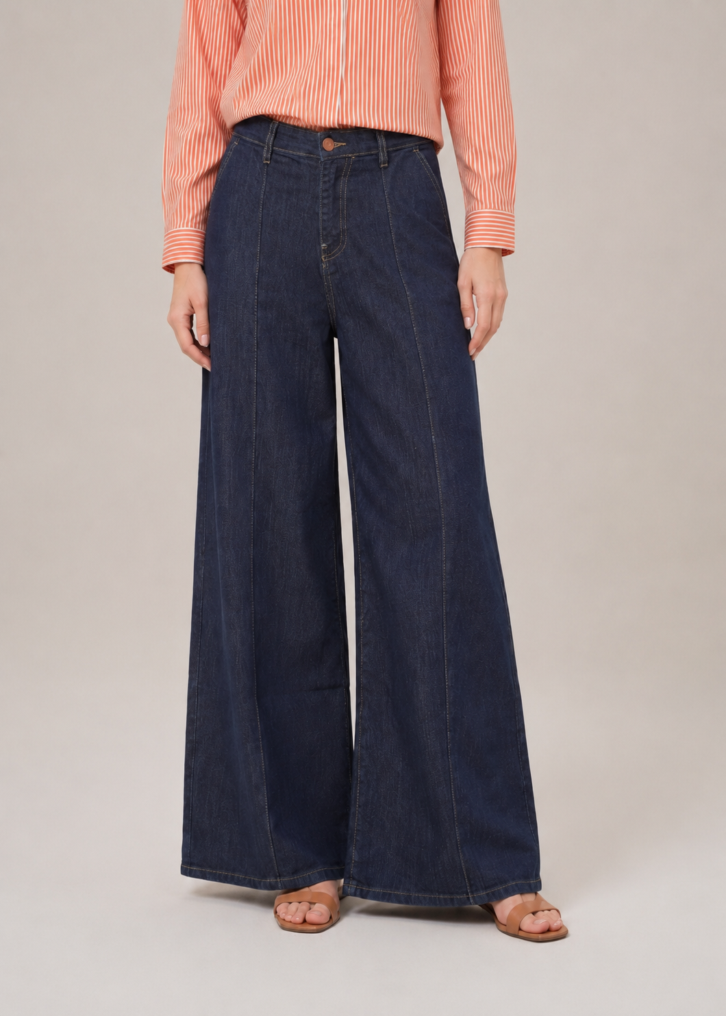 WIDE LEG JEANS