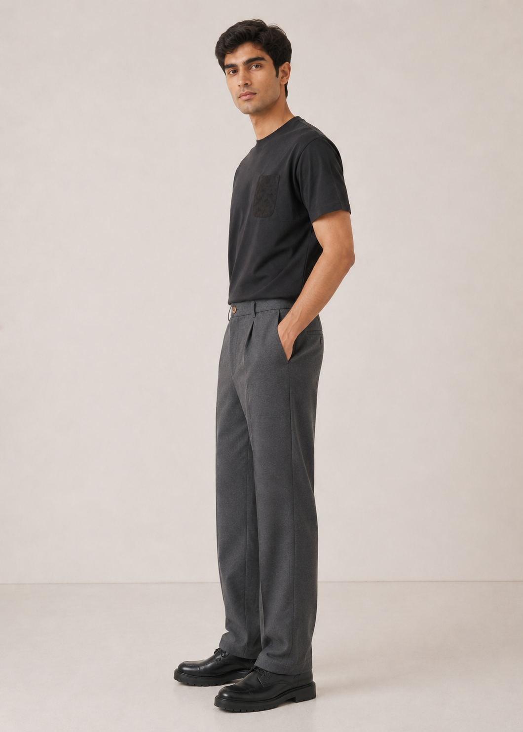 Pleated knit Pants