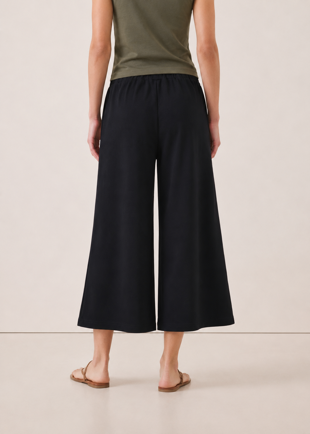 COMFY WIDE LEG TROUSER