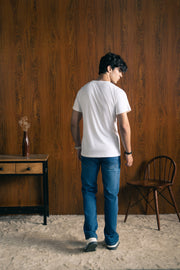 BASIC V-NECK TEE