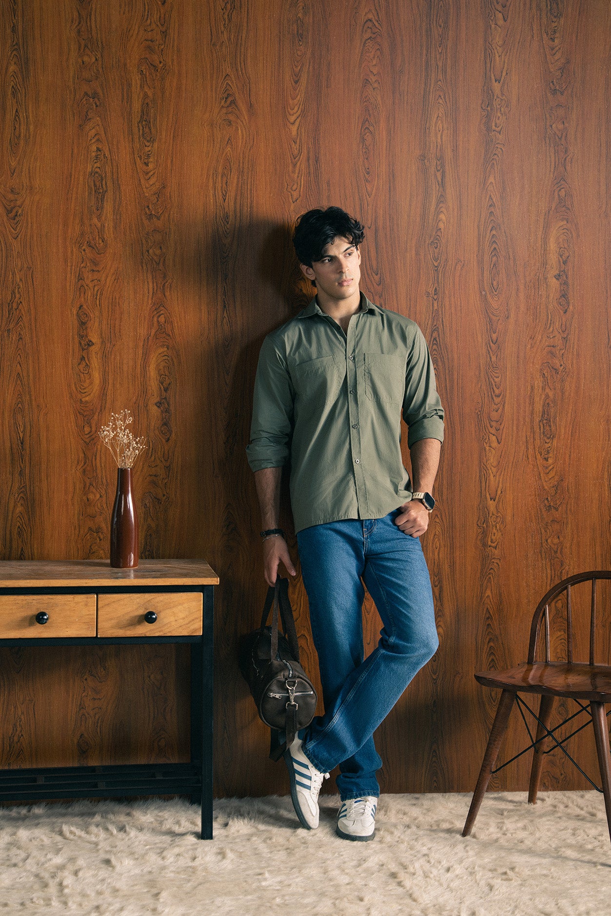 ATHLEISURE BUTTON-DOWN SHIRT