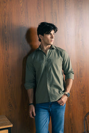 ATHLEISURE BUTTON-DOWN SHIRT