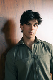 ATHLEISURE BUTTON-DOWN SHIRT