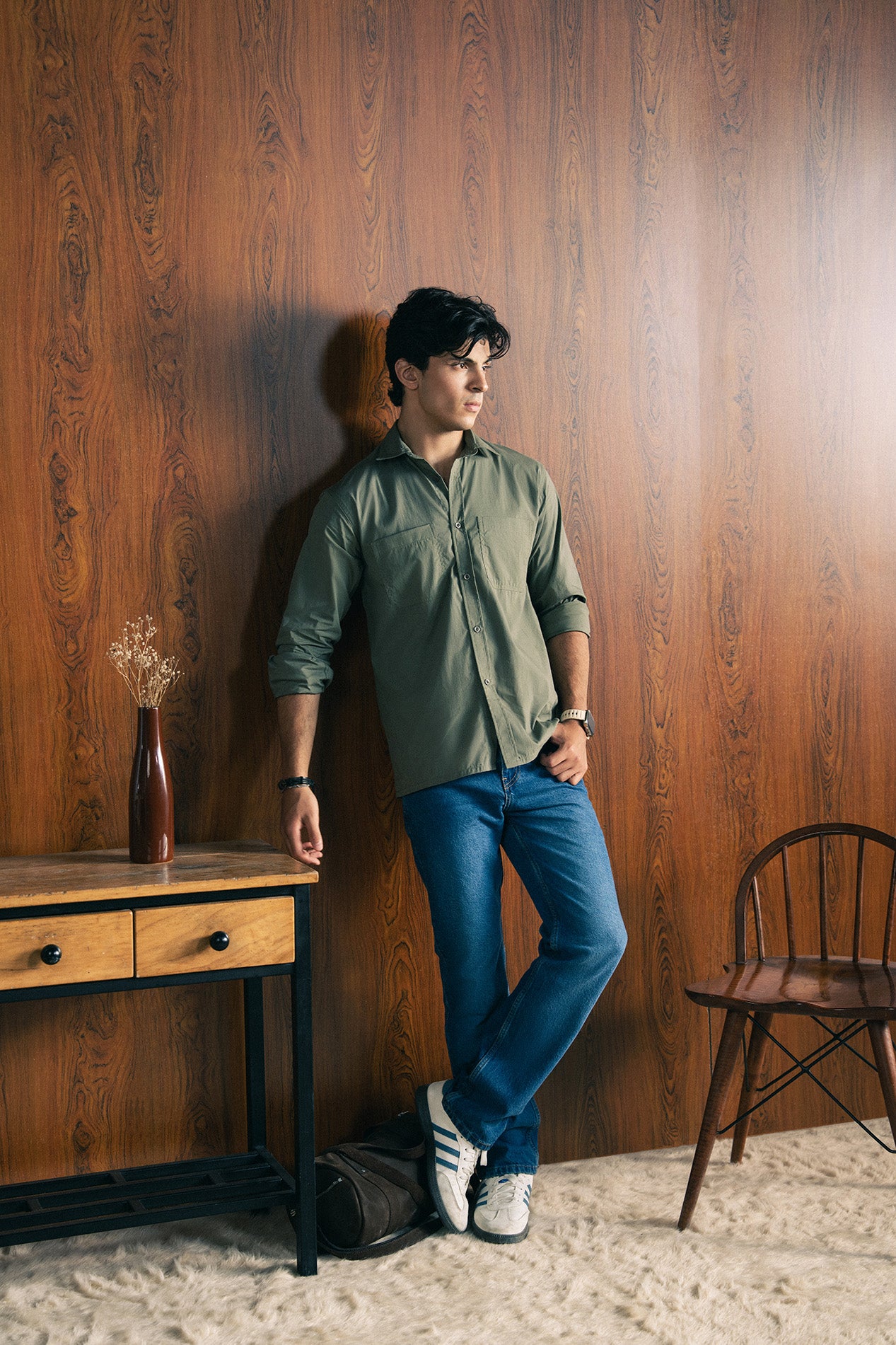 ATHLEISURE BUTTON-DOWN SHIRT