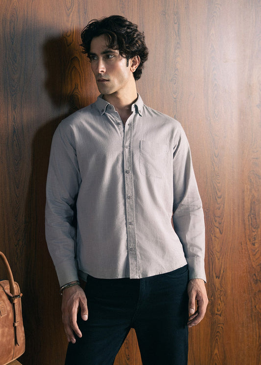CLASSIC BUTTON-DOWN SHIRT