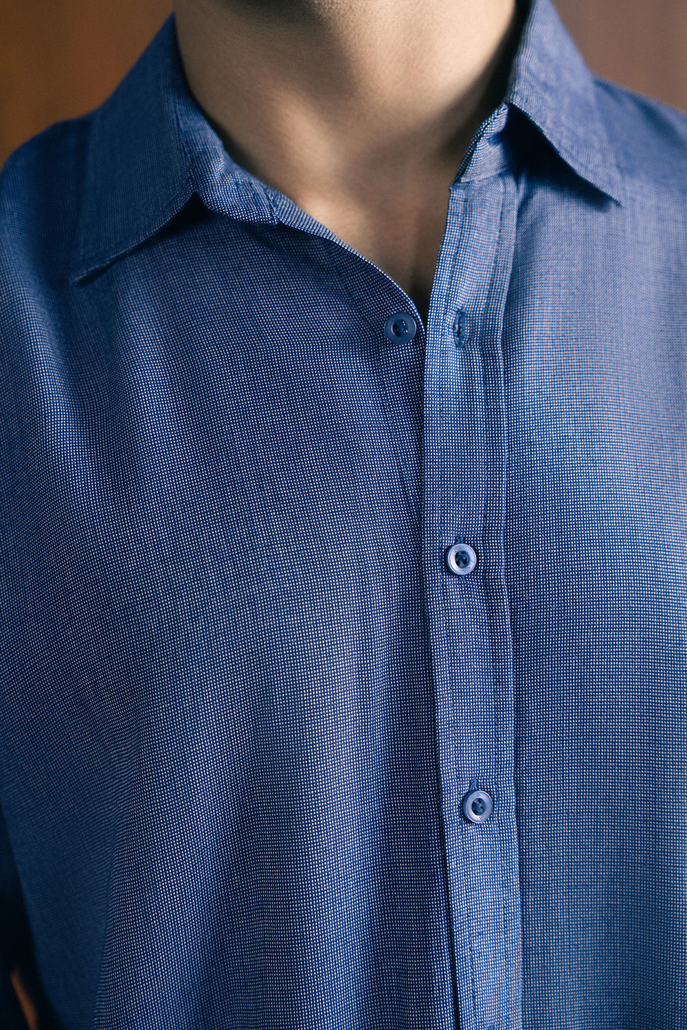 LINEN BUTTON-DOWN SHIRT