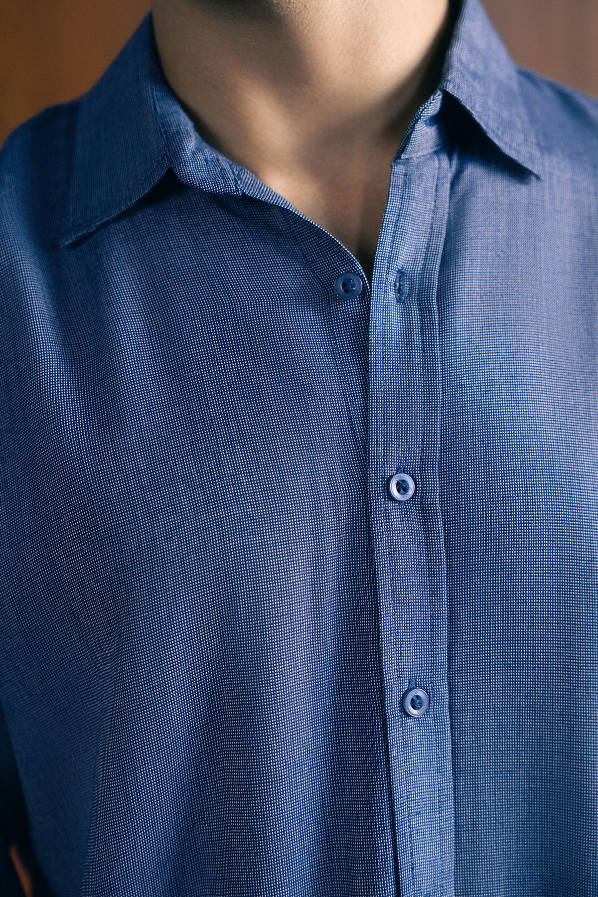 LINEN BUTTON-DOWN SHIRT