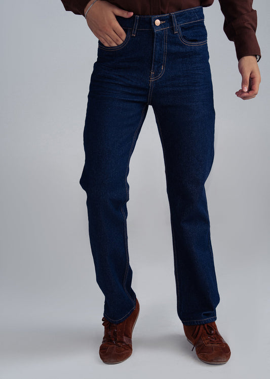STRAIGHT FIT JEANS