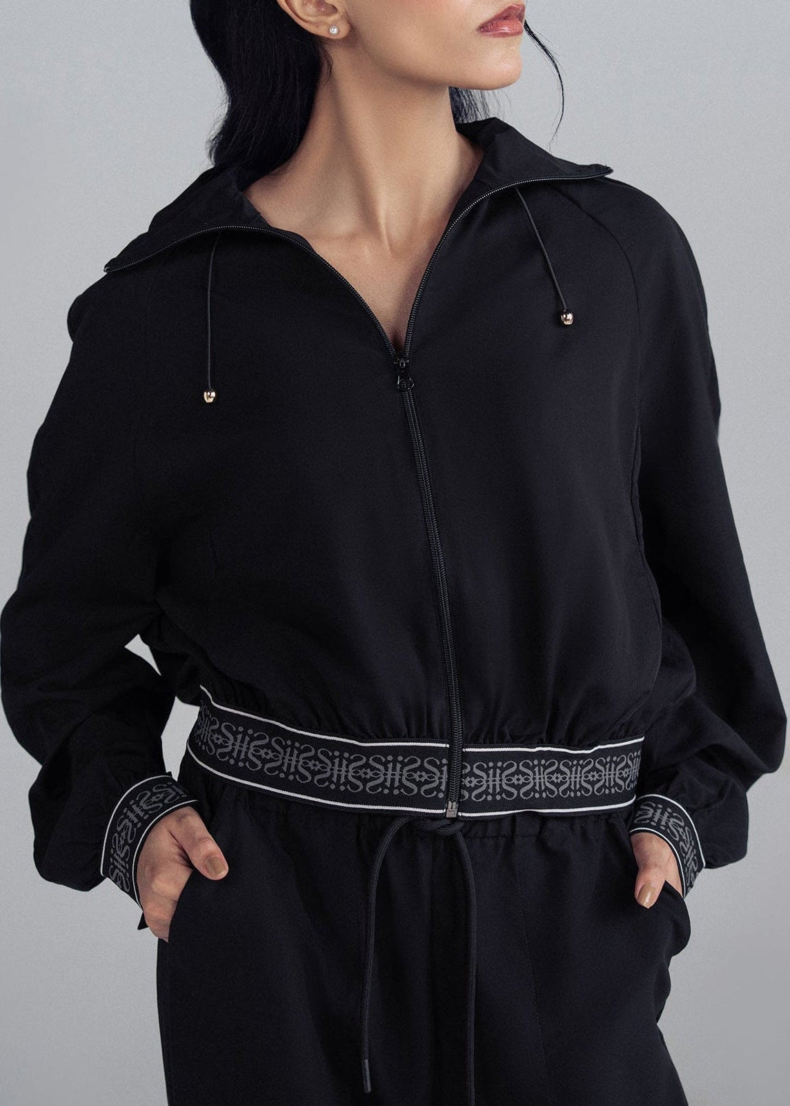 MINIMALIST TAILORED ZIPPER JACKET