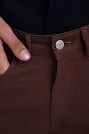 STRAIGHT FIT JEANS