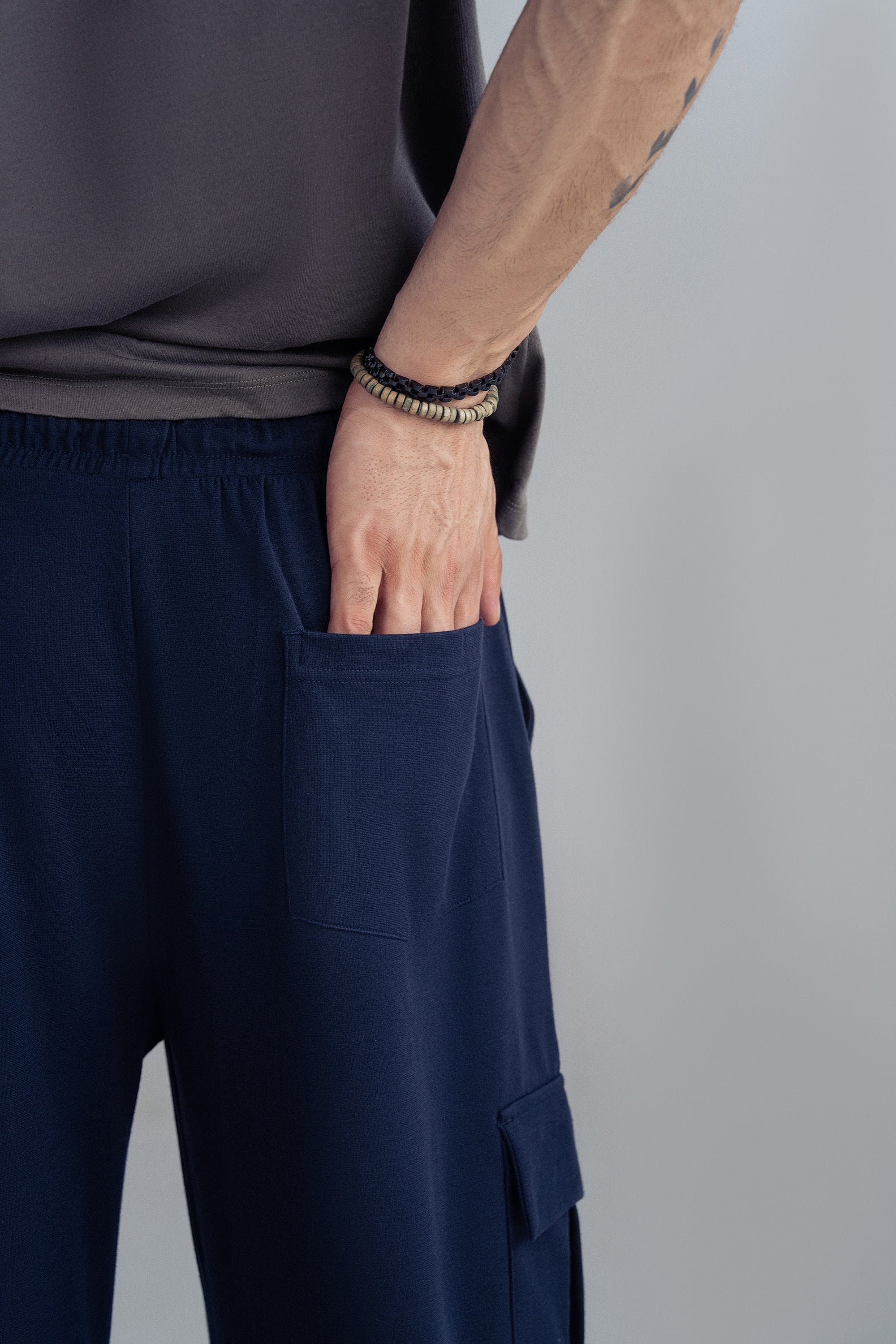 RELAXED FIT CARGO TROUSER