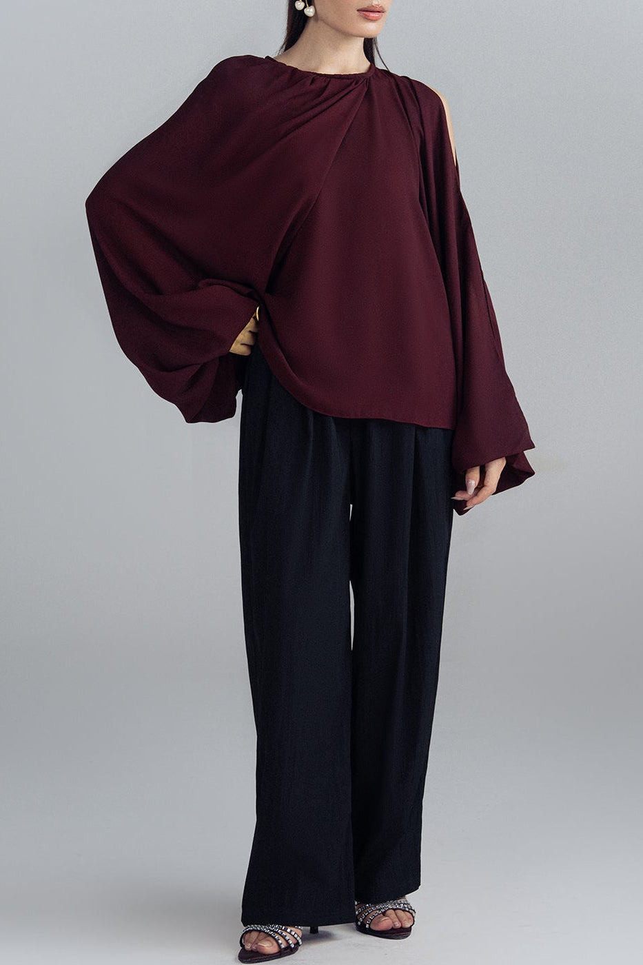 STRUCTURED OVERLAPPED TOP
