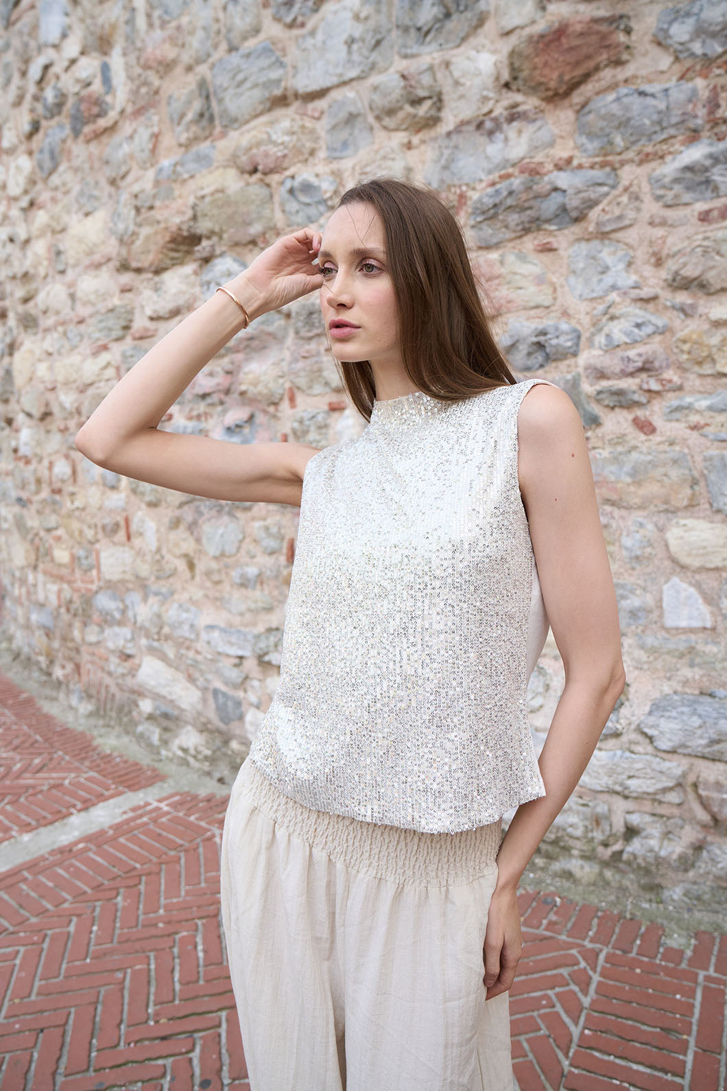 SEQUENCE MOCK-NECK TOP