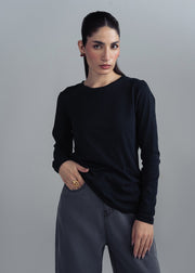 ESSENTIAL CREW NECK TOP
