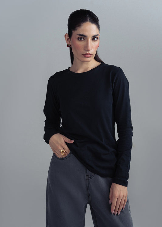 ESSENTIAL CREW NECK TOP