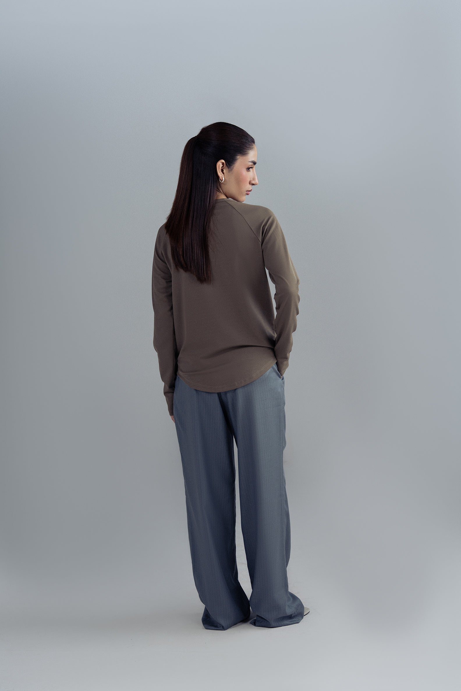 CREW NECK FULL SLEEVES SHIRT
