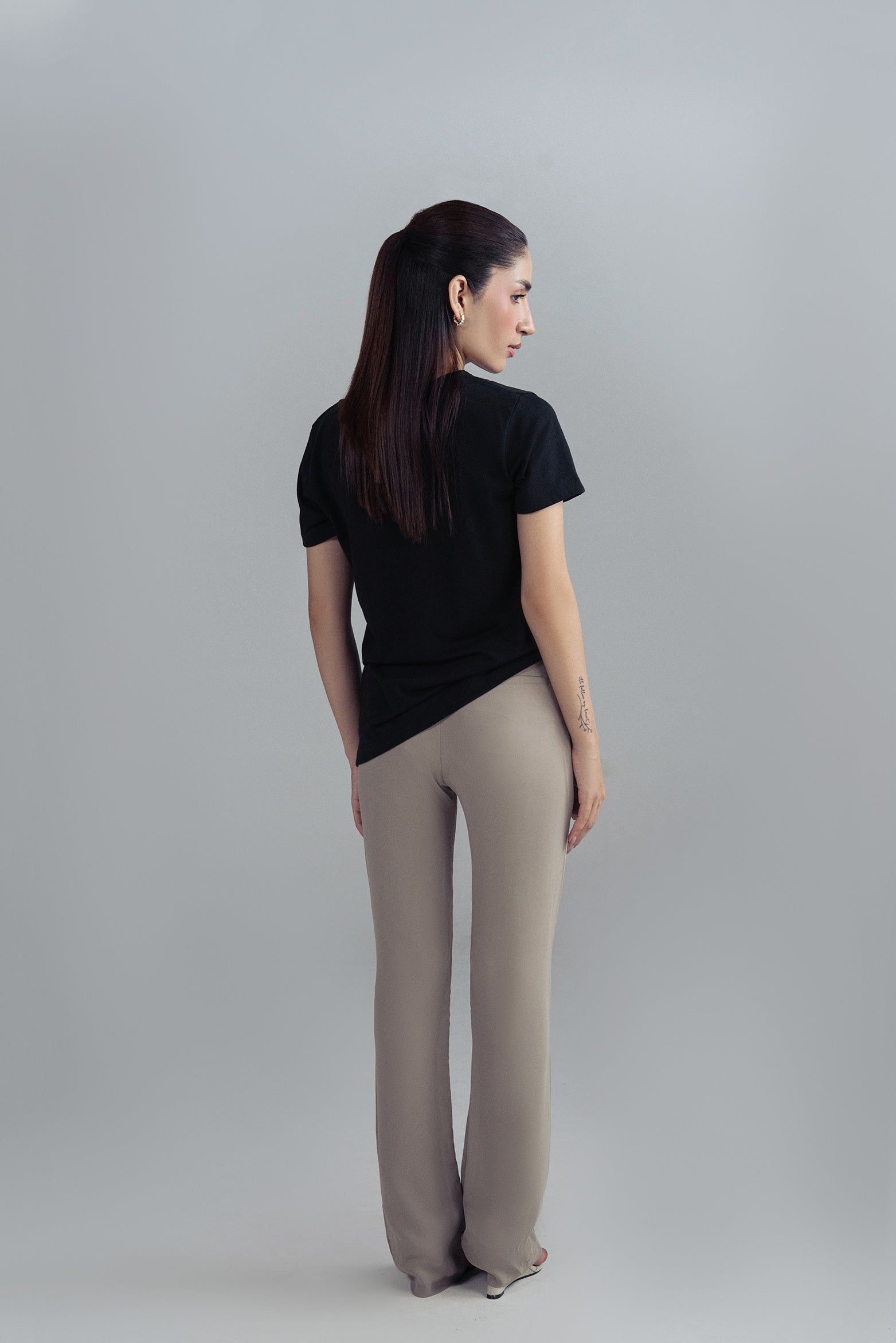 STRAIGHT FIT PANTS