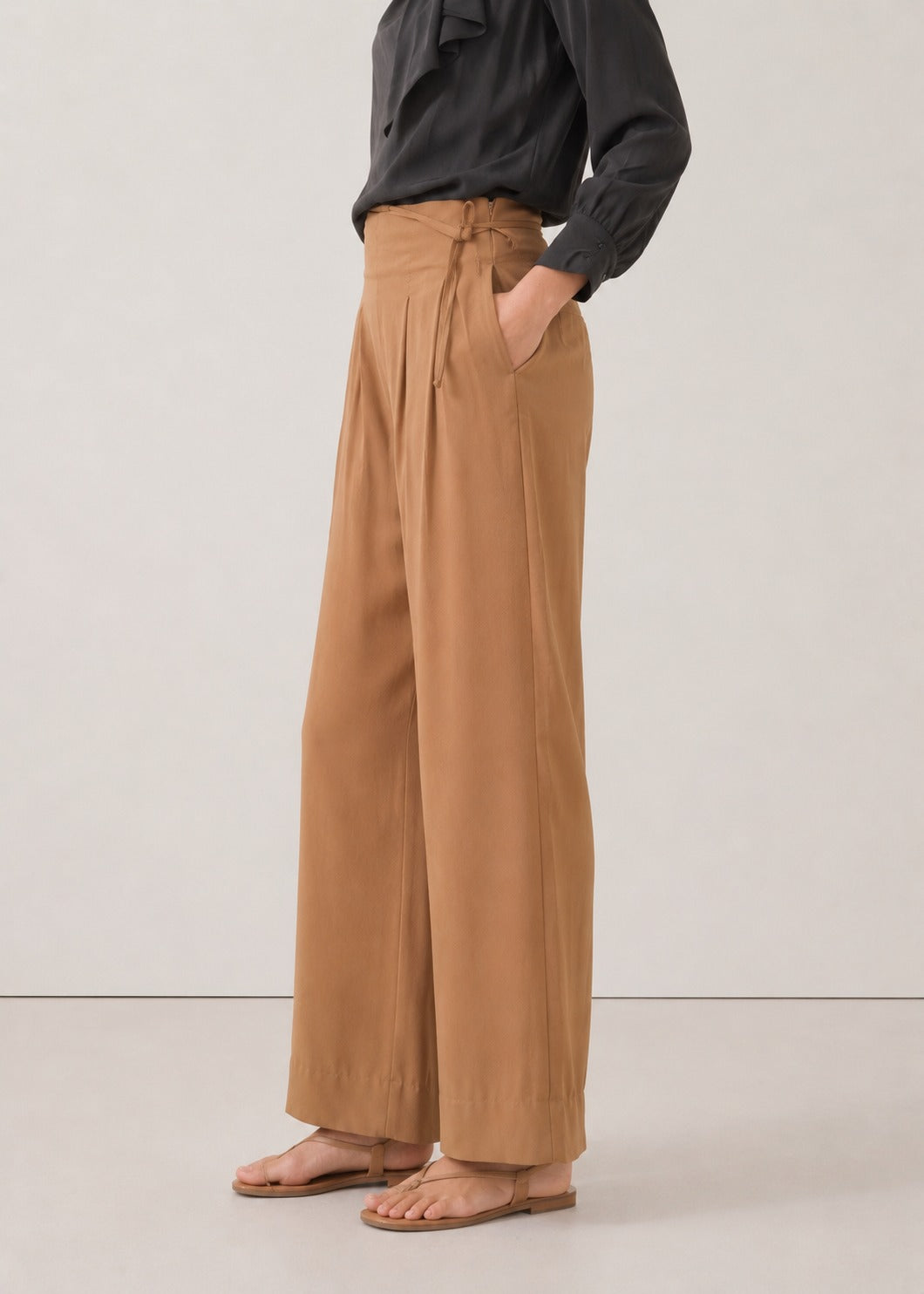 Viscose Twill Pleated Trouser